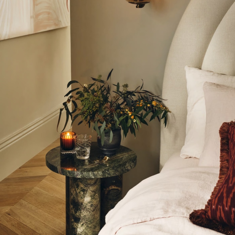 Round end tables for living room